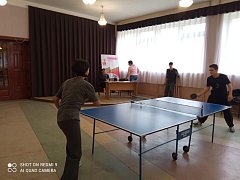 В первый день школьных каникул, 25 октября, в РДК в рамках проекта "Дворовый тренер" прошёл турнир по настольному теннису